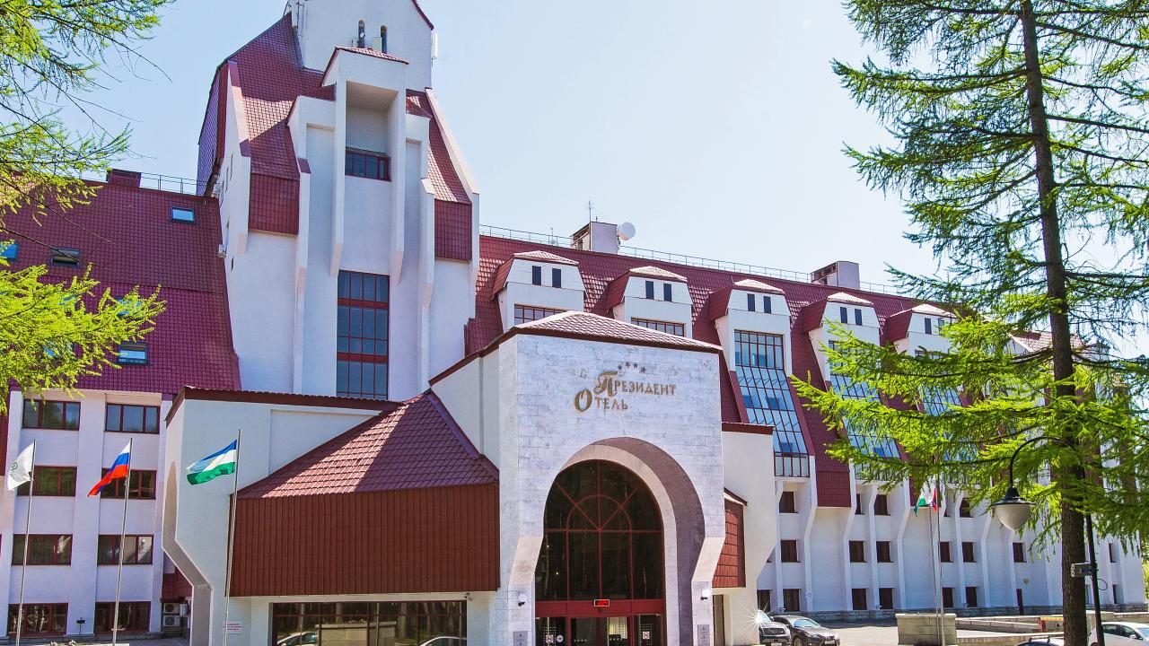 Real photos of President Hotel