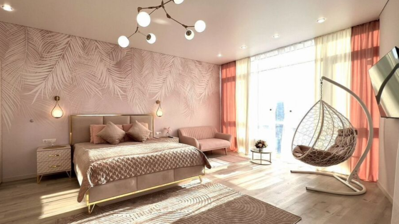 Real photos of Marseille Apartments on Engels Street
