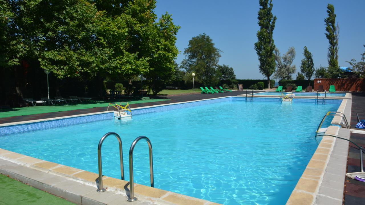 Real photos of Park Hotel Shinkar