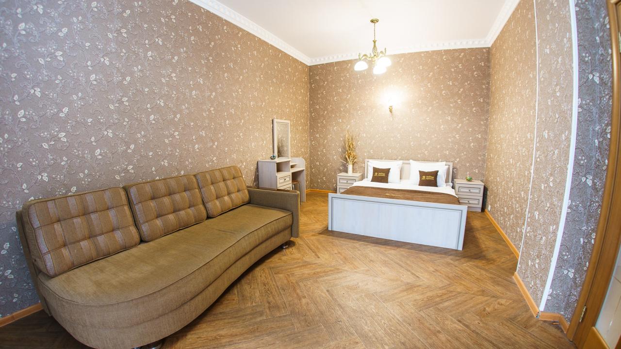 Real photos of InnDays on Display