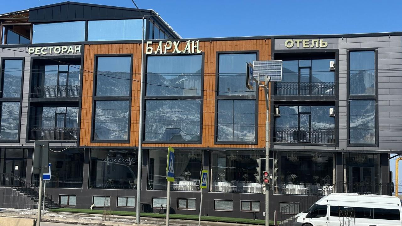Real photos of Barkhan