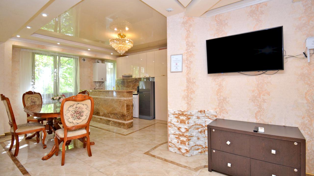 Реальные фото Perte House на улице Пушкина 43