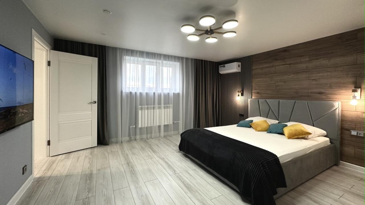 Real photos of Apartment from the company Home Hotel on Donetskaya, 4