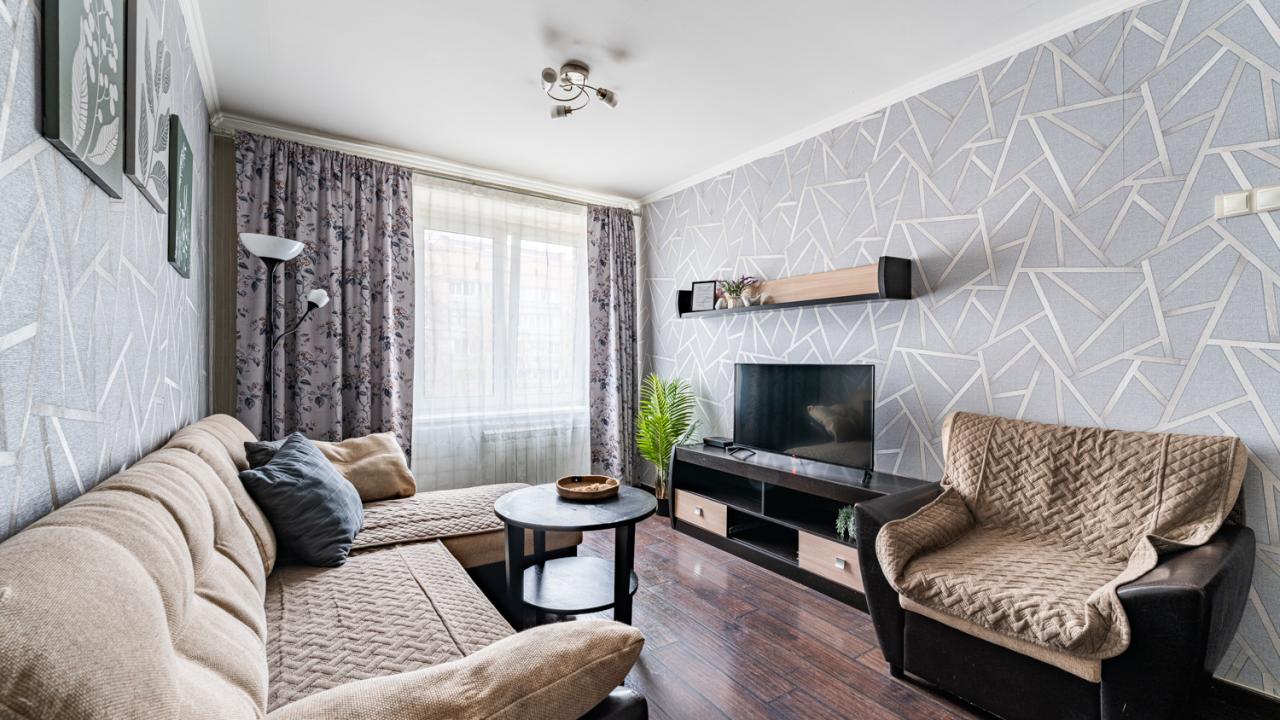 Real photos of Apartments on Panferova street