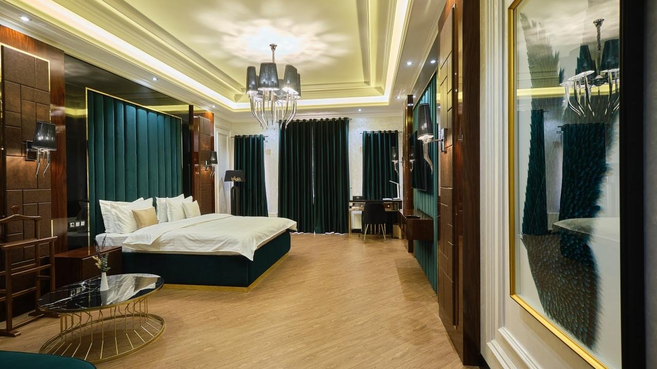 Реальные фото East Star Hotel (Еаст Стар)