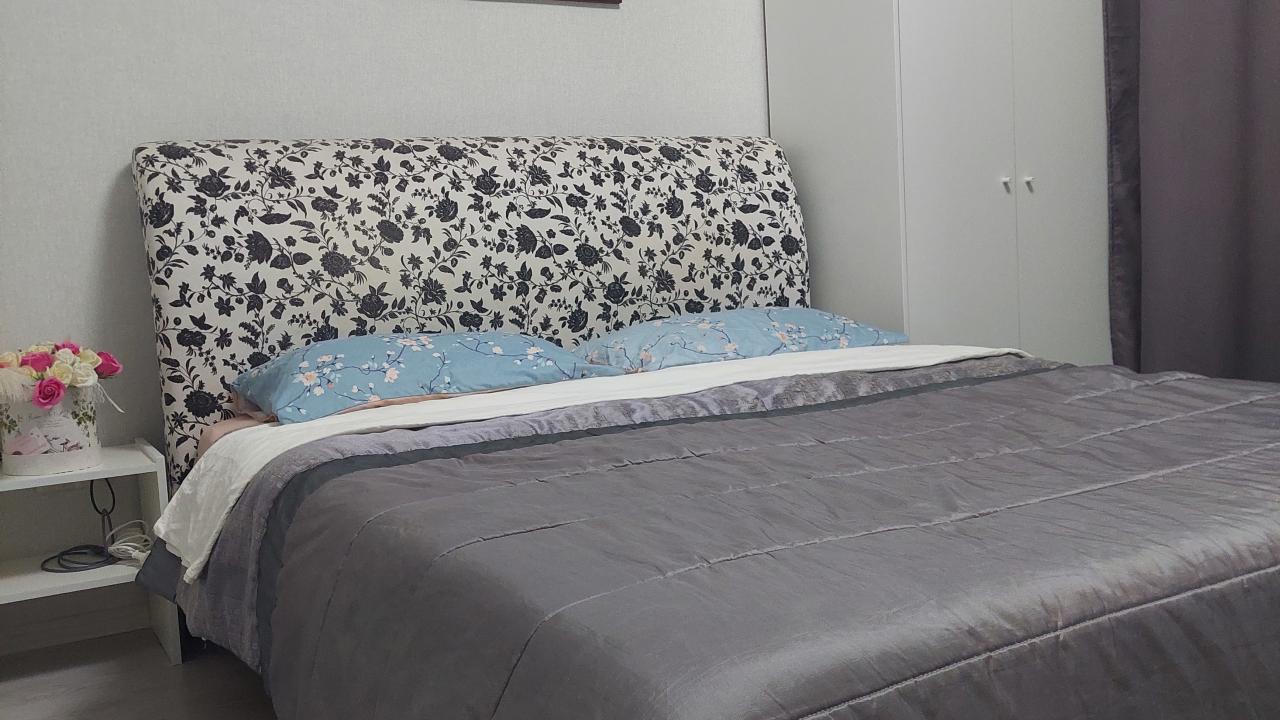 Real photos of Apartments on Zhdanov street 5/36