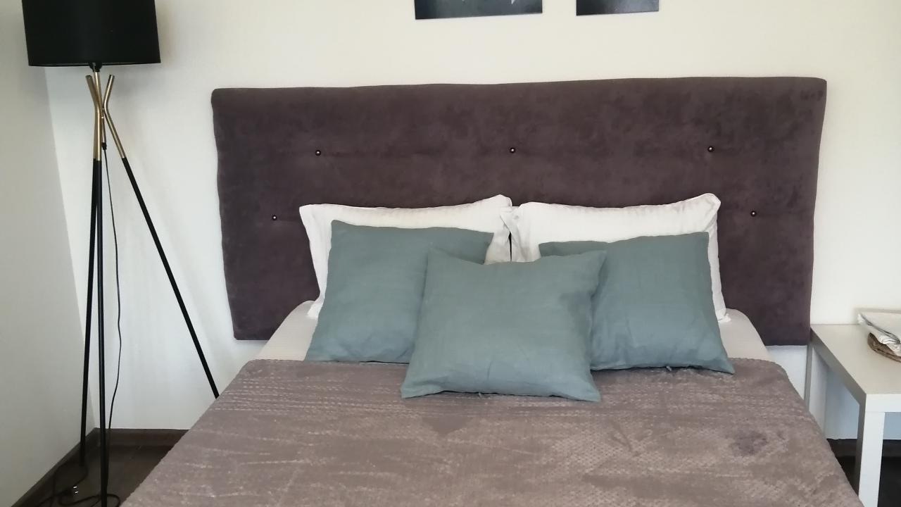 Real photos of Lux Apartments at 77 Oktyabrskaya Street