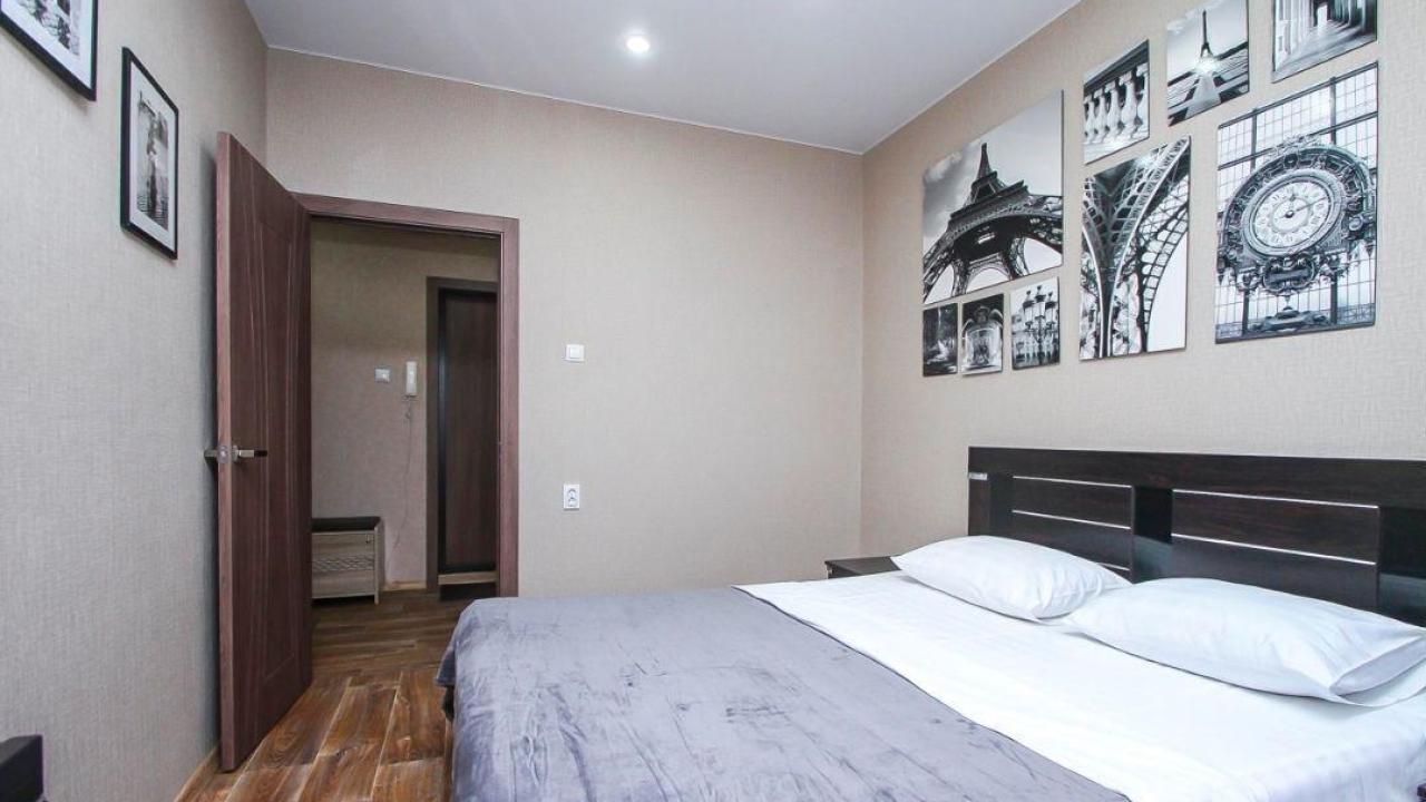Real photos of Harter Rooms on Engels Street 7