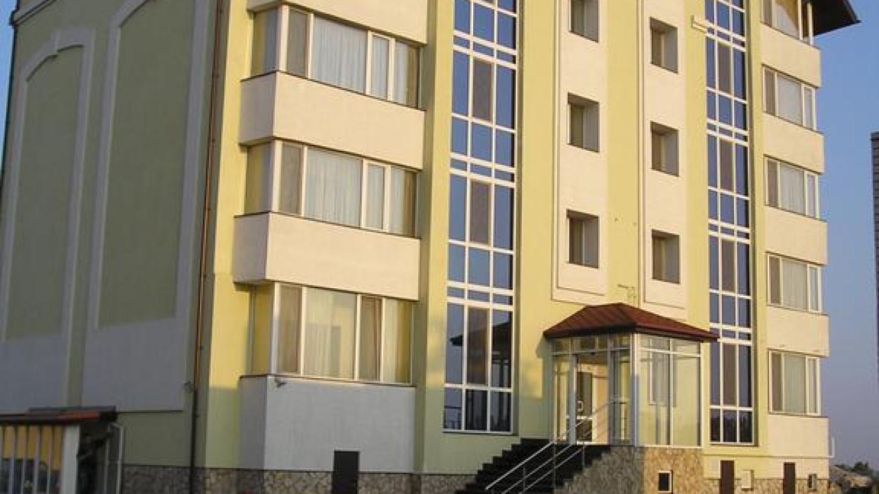 Real photos of Riviera Saratov