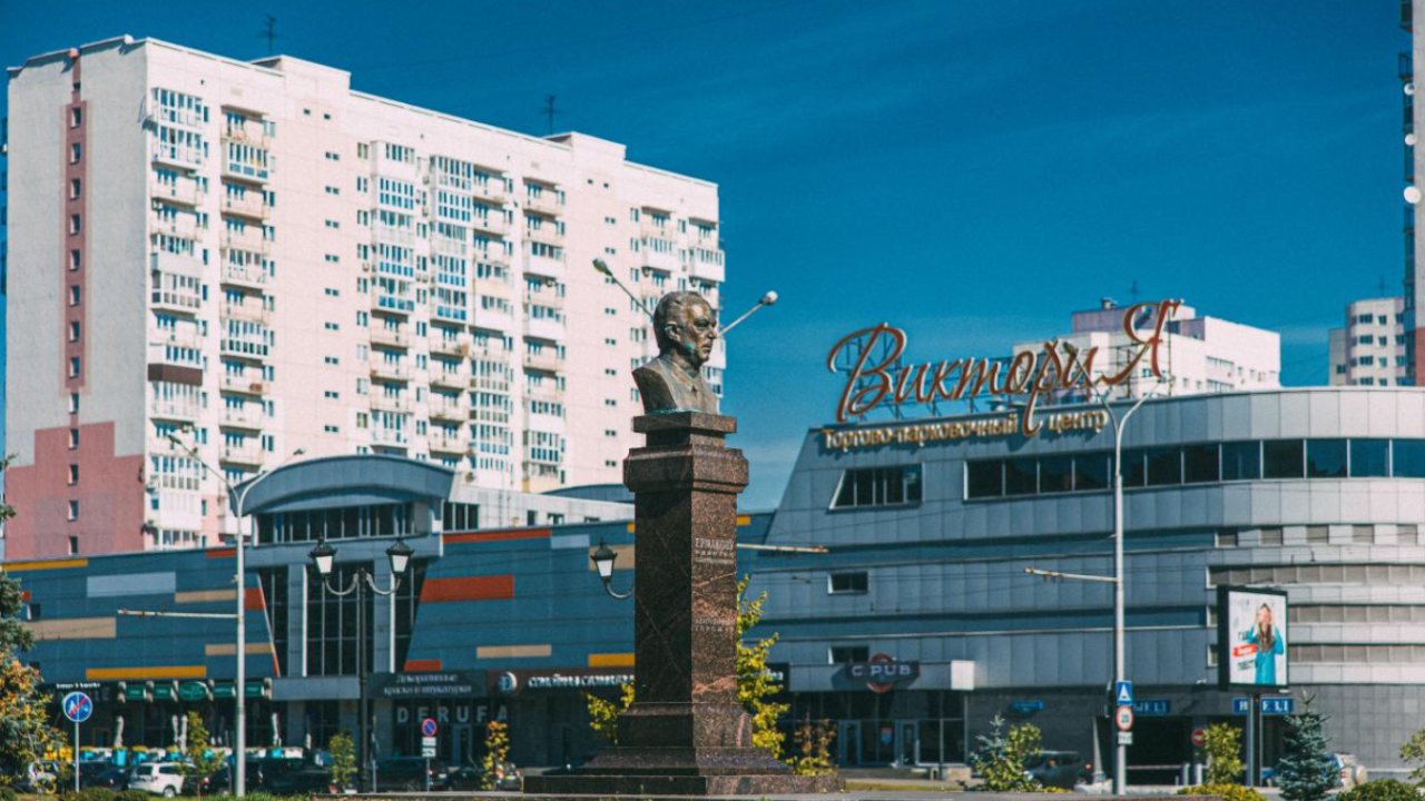 Real photos of Room Hotel on Ermakov Avenue