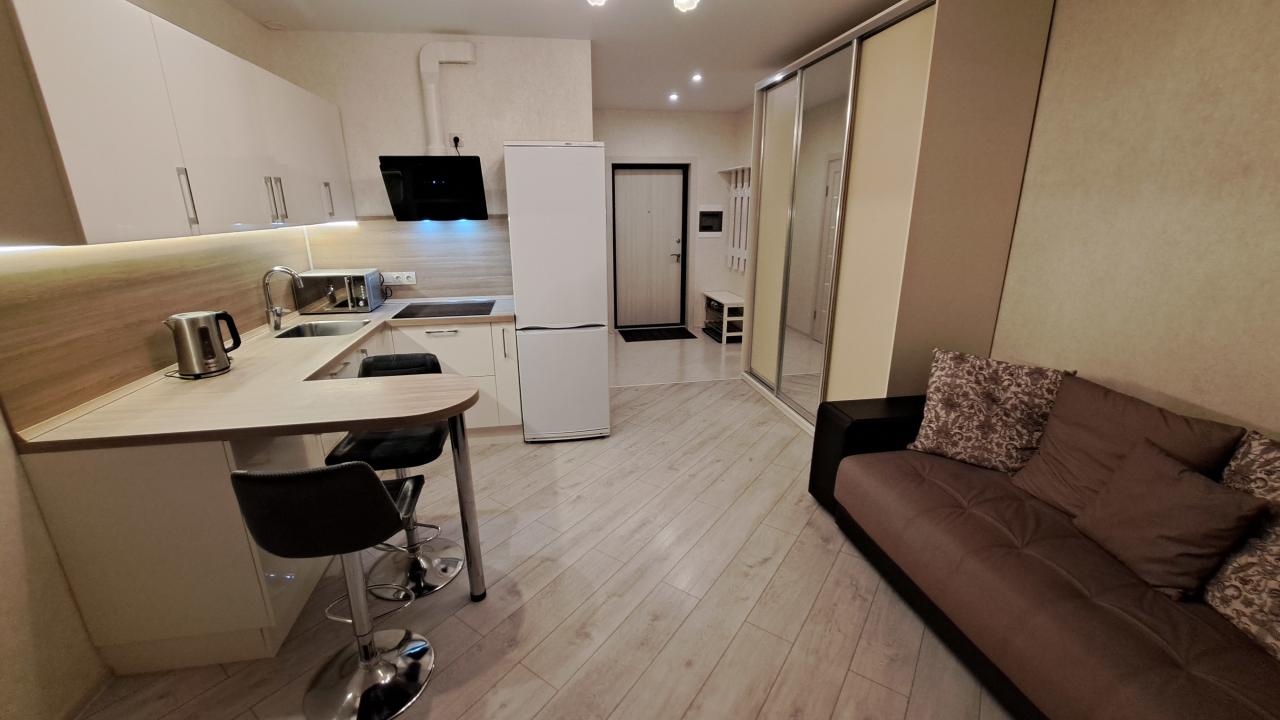 Real photos of Apartments on 65 let Pobedy street 17