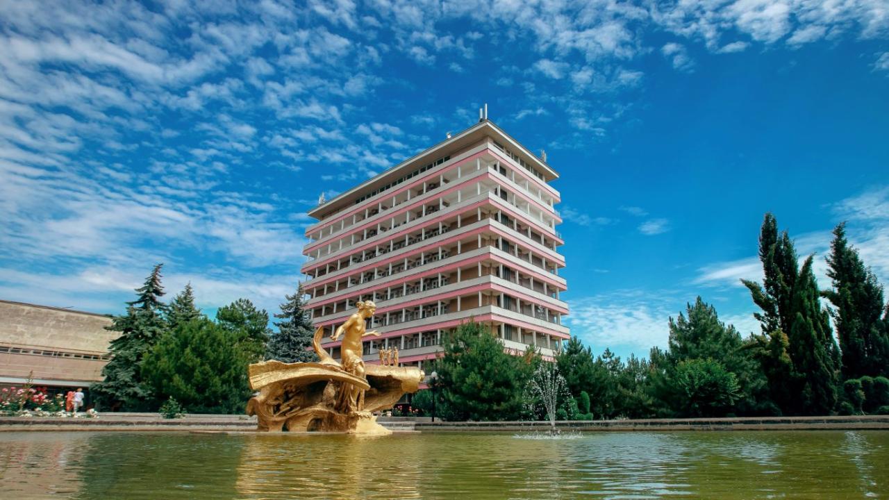 Real photos of Tavriya