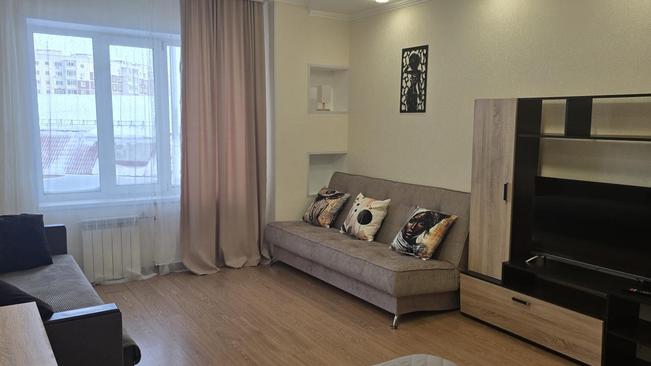 Real photos of Apartments in the 7th microdistrict 1