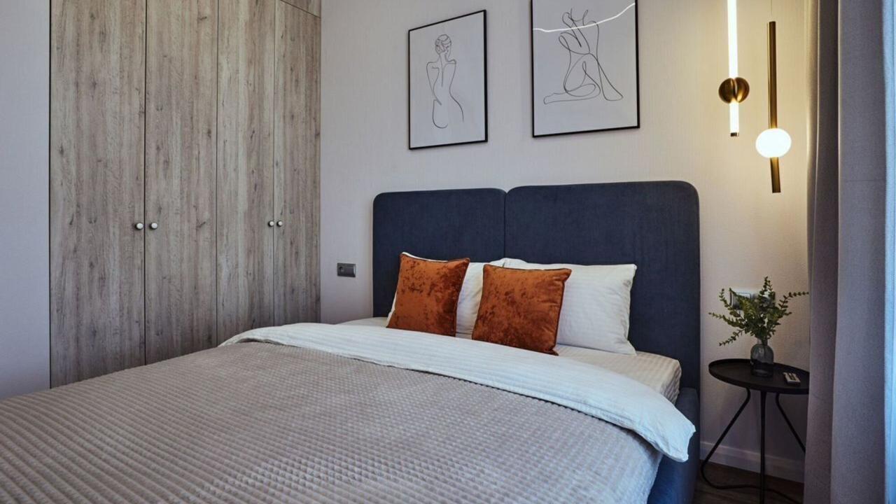 Real photos of Apartments on Bekhtereva street, 2B