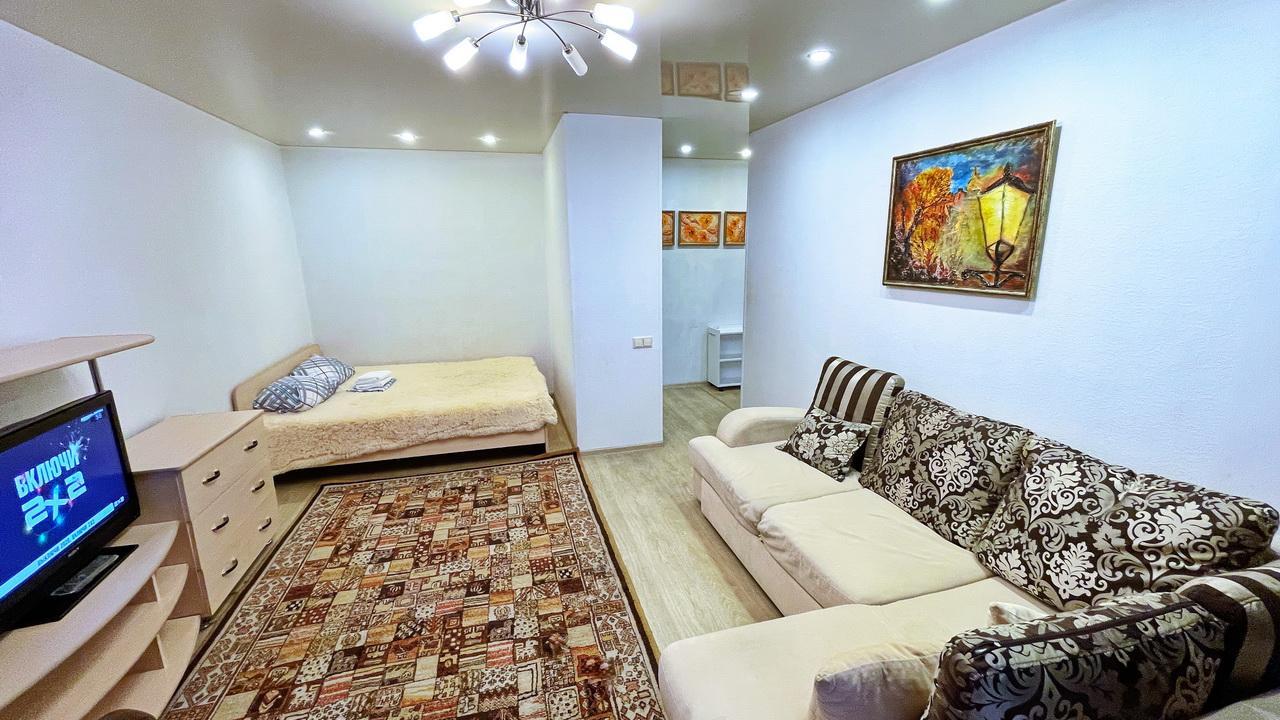 Real photos of Baikal Apartments on 36 Dekabristov Street