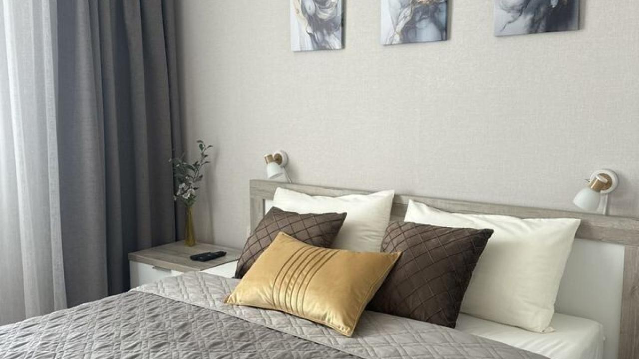 Real photos of Apartments on the West bypass 39/2 building 4