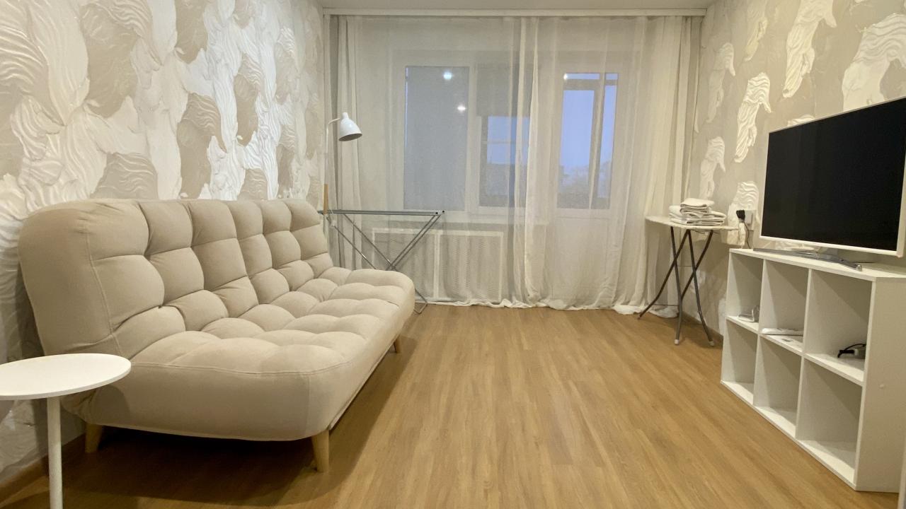 Real photos of 2-room apartment in the Central area