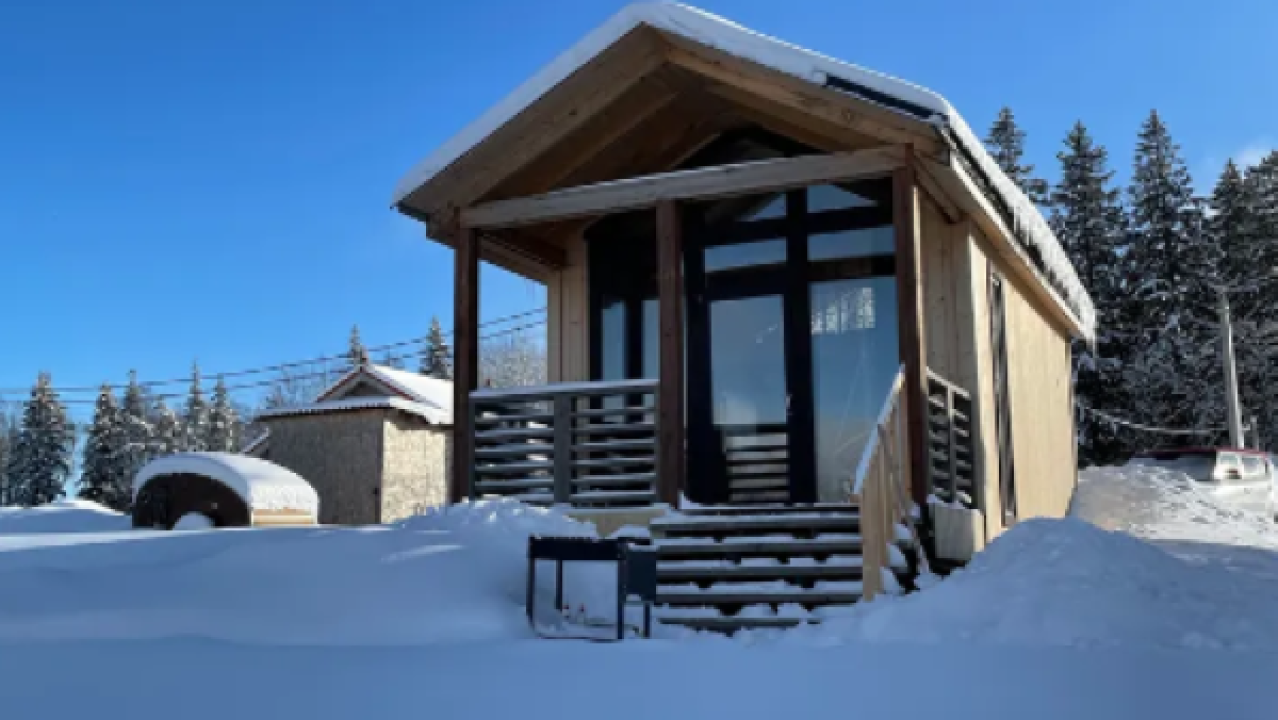Real photos of Igor's cottage