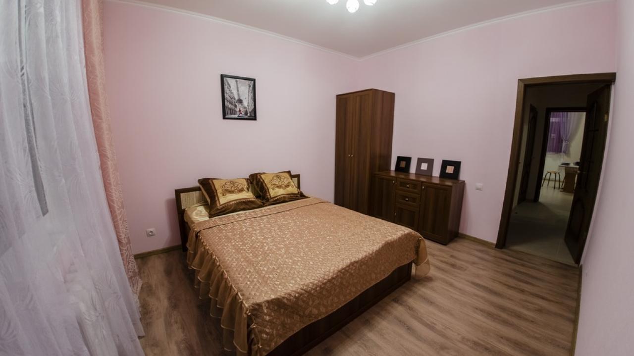 Real photos of Apartment from the company Home Hotel on Mira, 3/1
