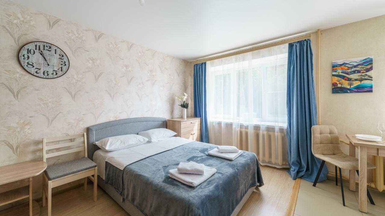 Real photos of The Apartment Is Not a Question on Gagarin 39