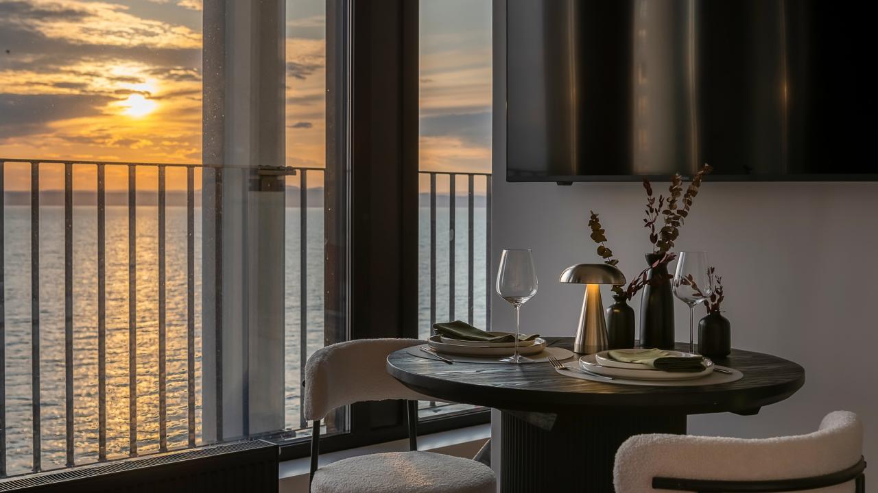 Real photos of LCD Sea apartment with sea view and beach