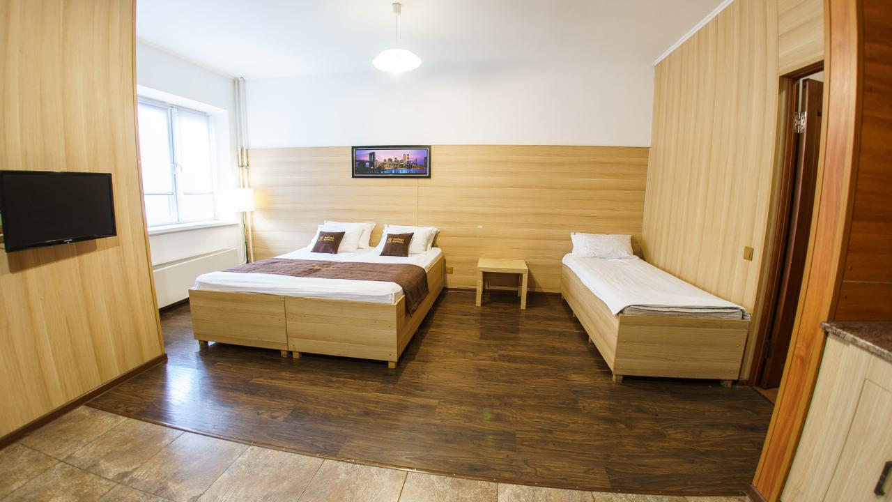 Real photos of InnDays on Mikheeva 19