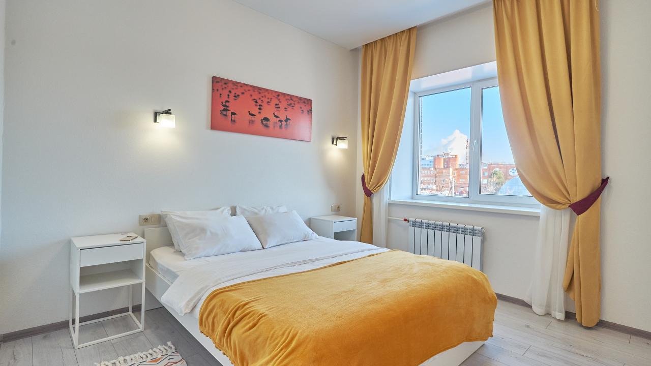 Real photos of Petrovsky Apartments on Musa Jalil Street