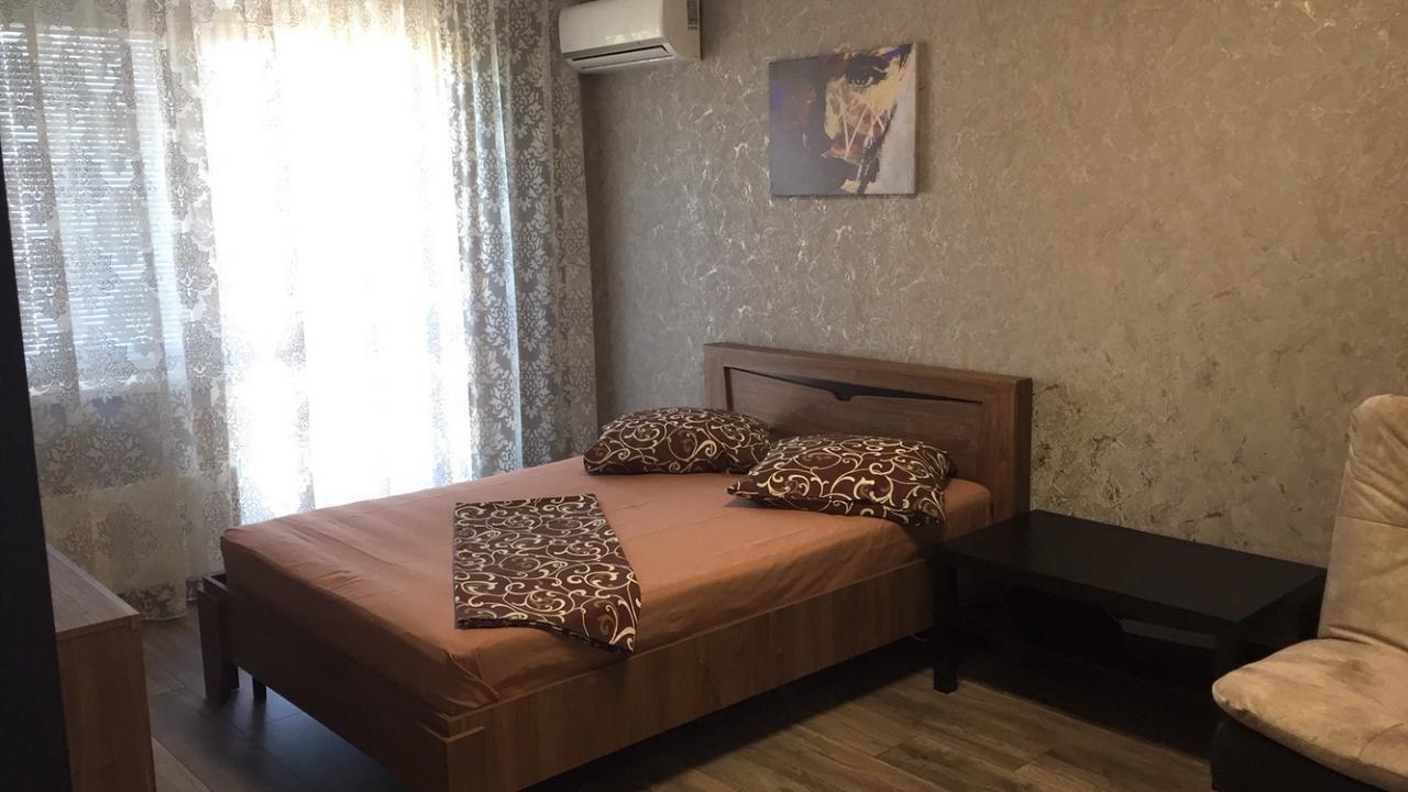 Real photos of 1-room apartments near the Park Inn