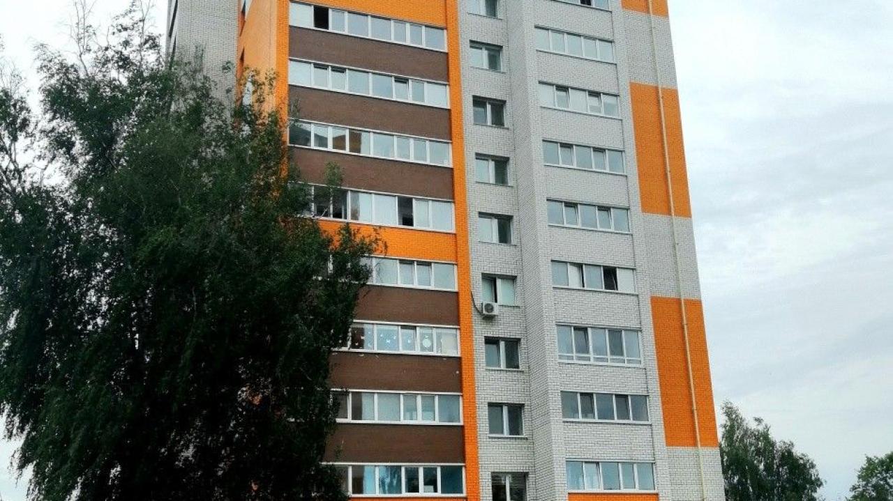 Реальные фото Две Подушки на улице Дуки 25