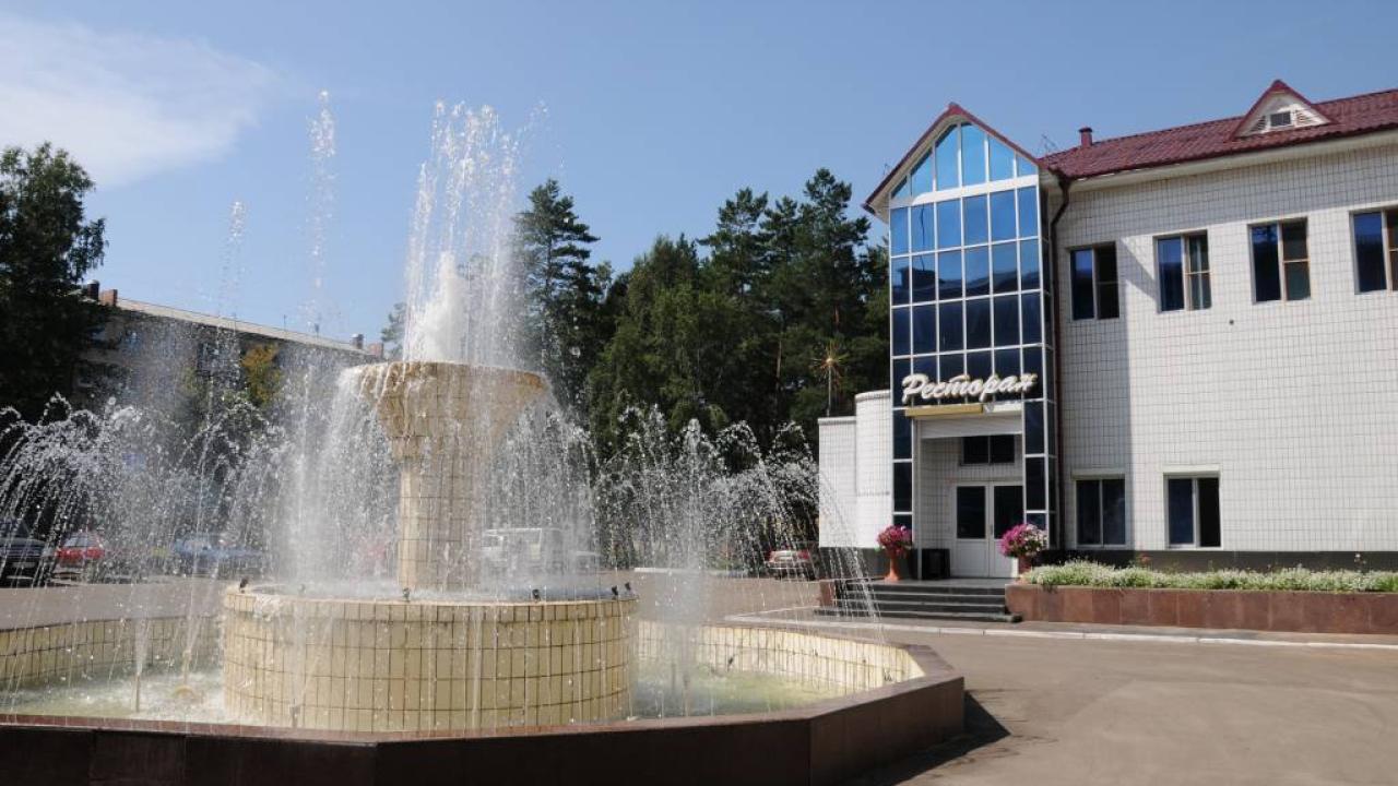 Real photos of GIS hotel and restaurant complex (ANKHK)