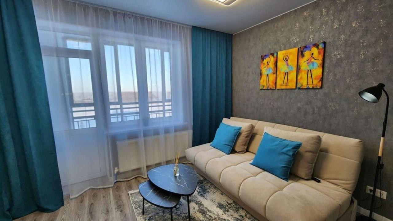 Real photos of Apartments on V.Ya. Petukha street 3/3
