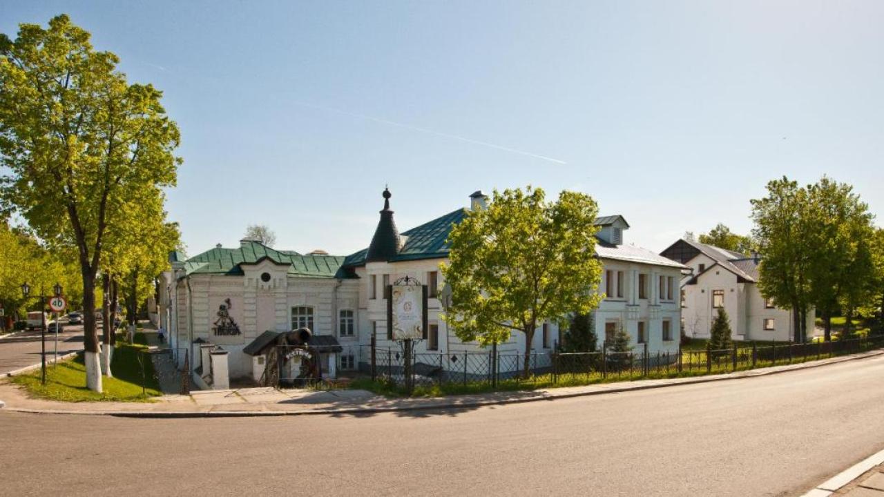 Real photos of Pushkarskaya sloboda