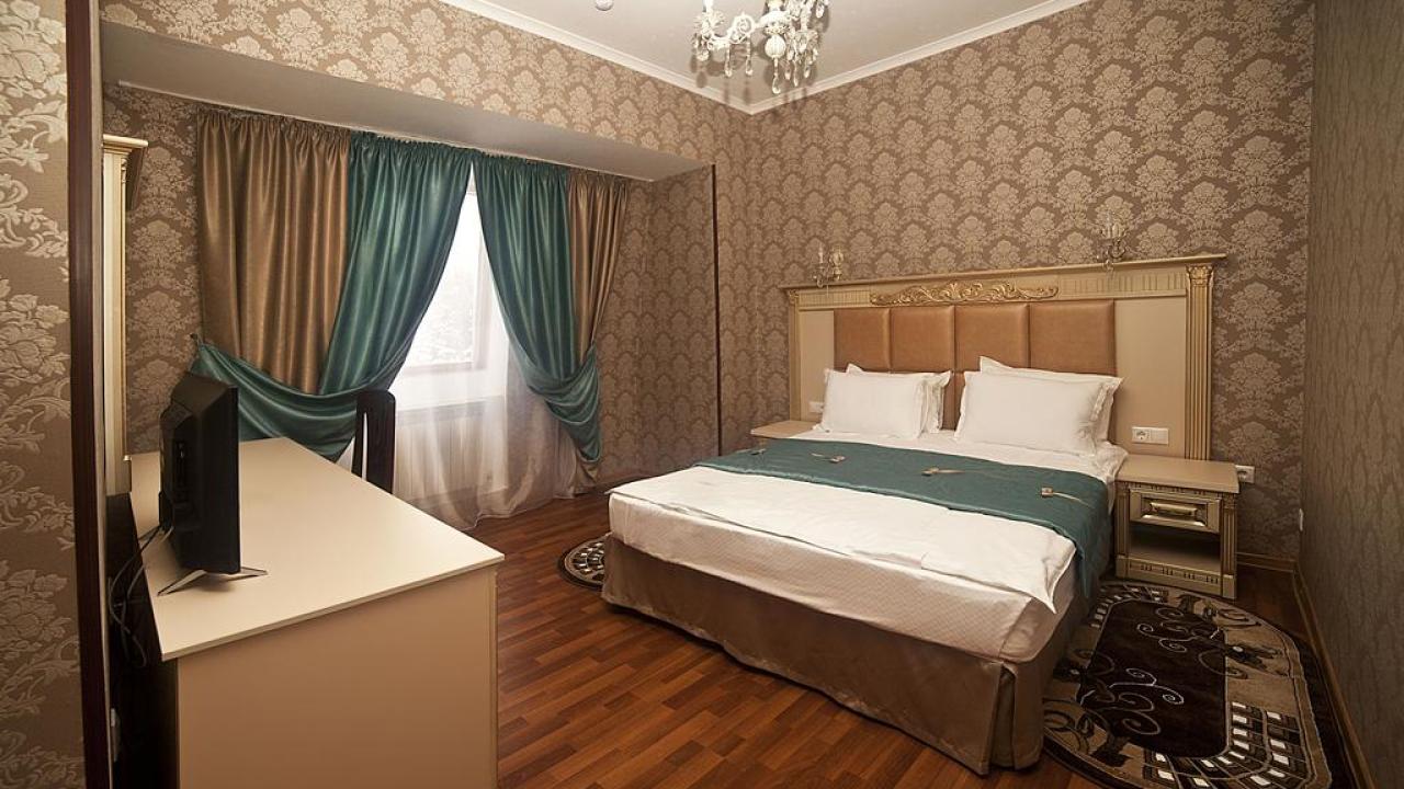 Real photos of KrasHotel
