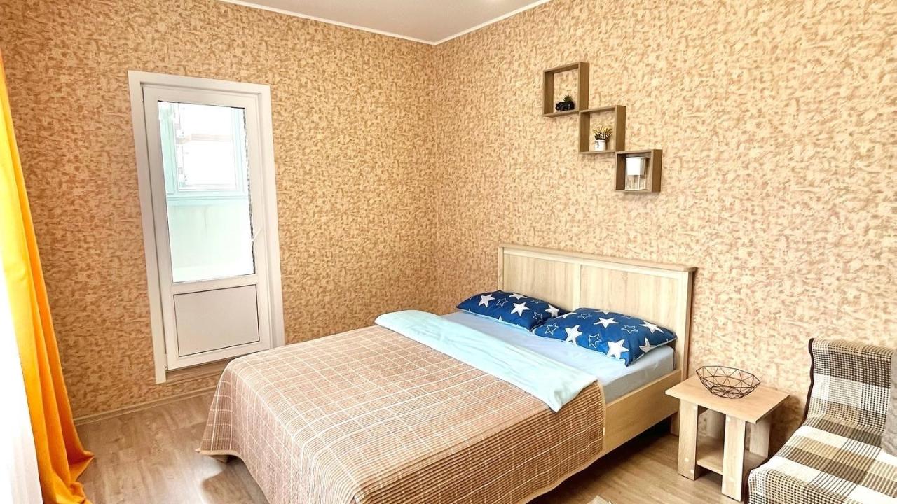Real photos of Apartments on 65 Salmyshskaya street
