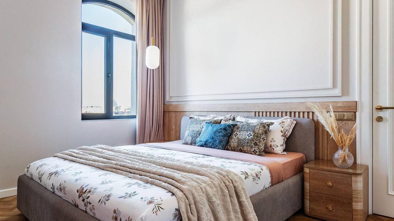 Real photos of Royal Rentals at 86 Amir Temur Street