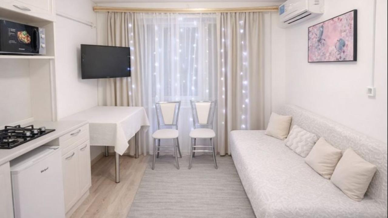 Real photos of Apartments on Novo Sadovaya street 273