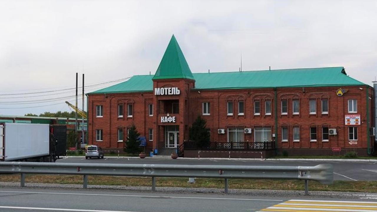 Real photos of Omich