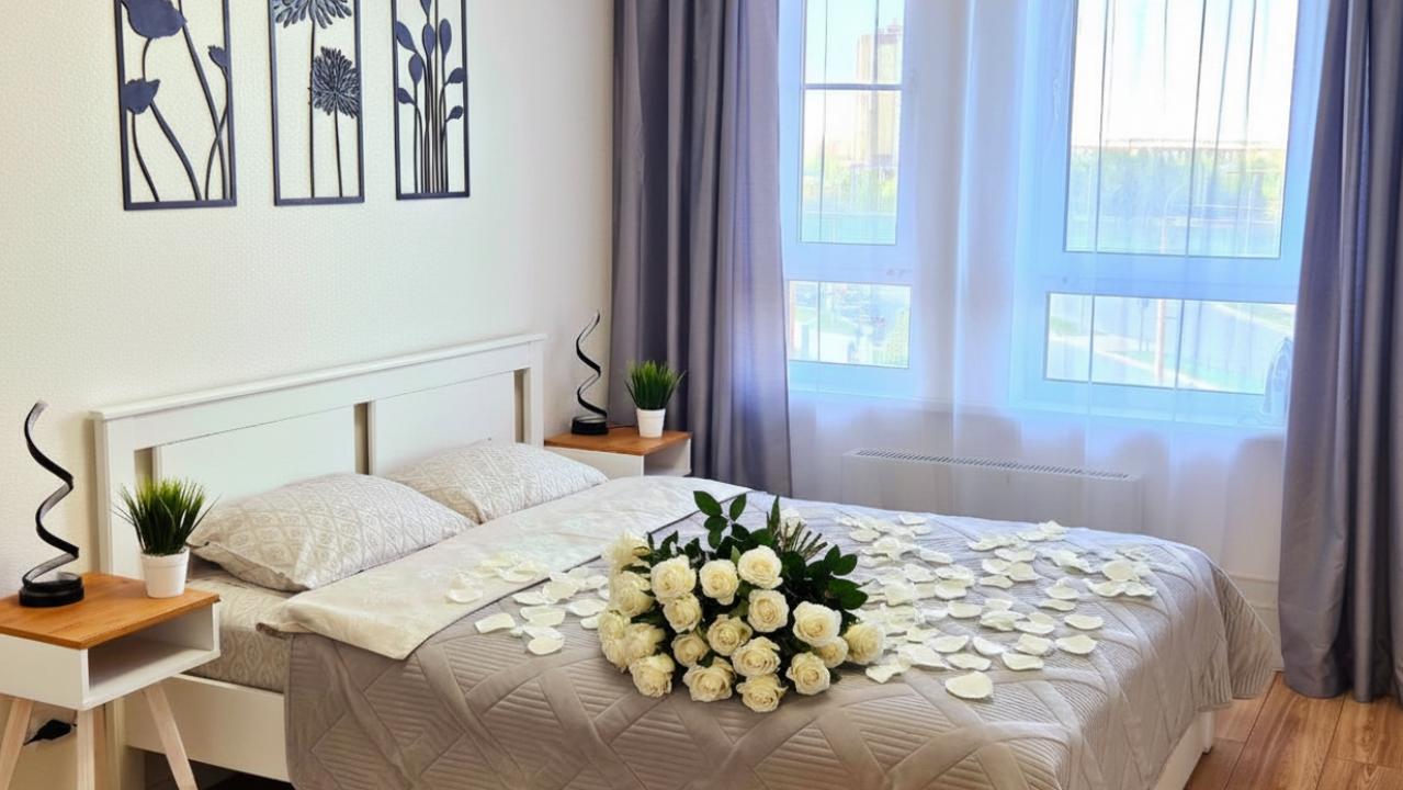 Реальные фото Luxury Apartment on 65 let Pobedy street 4