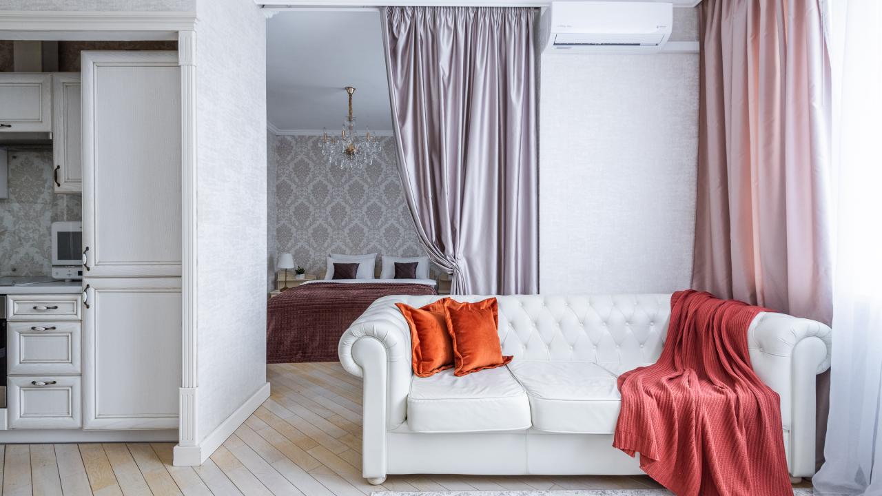 Real photos of Bulbash Apartments on Repin Street
