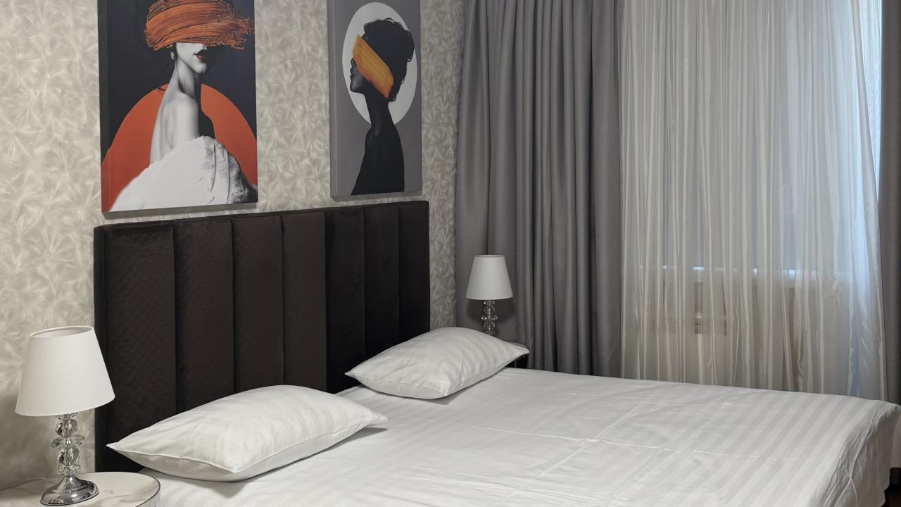 Real photos of Apartments on Lenin Avenue 80A