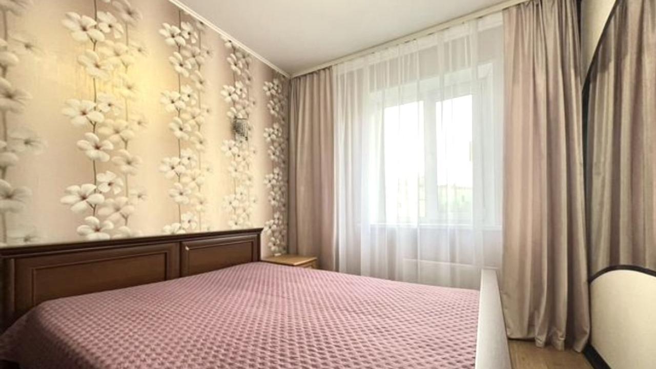 Real photos of Apartments on the Main 113