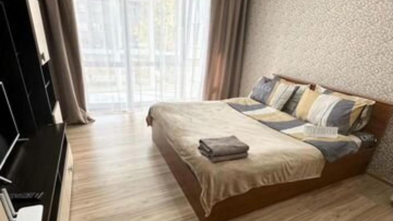 Real photos of Apartments on 107A Sverdlova Street