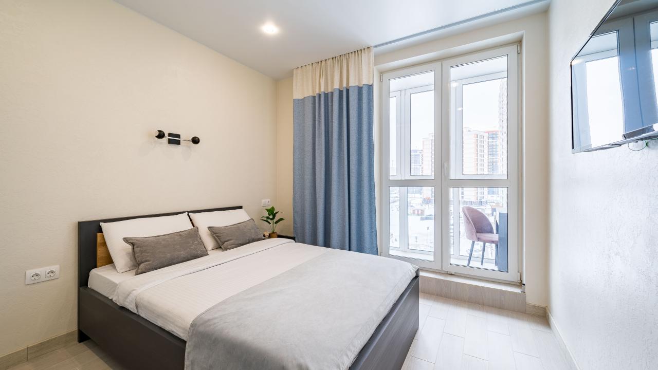 Real photos of Bulbash Apartments on 1 Belgradskaya Street