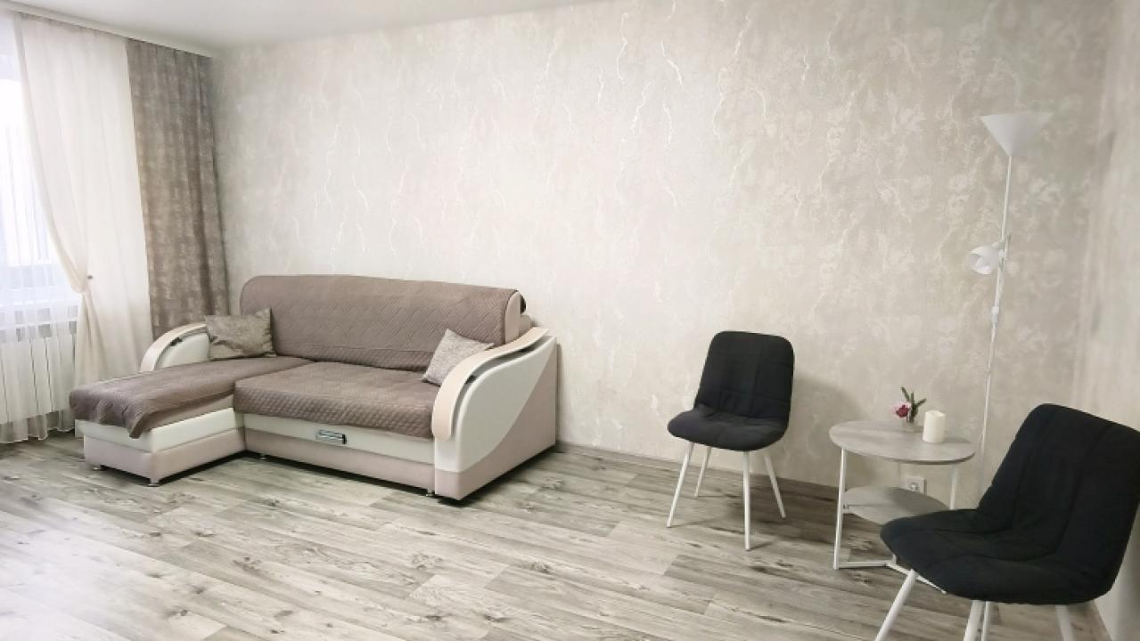 Real photos of Apartments on 40 Let Pobedy street 16