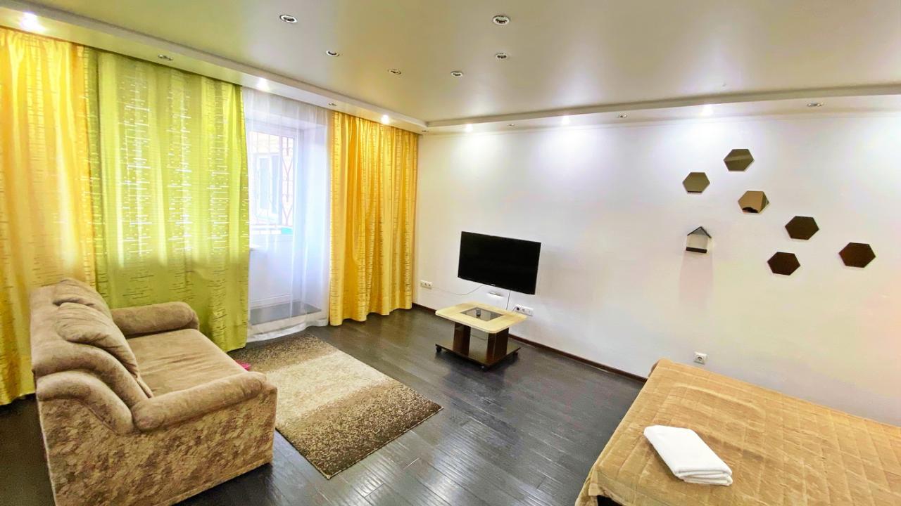 Real photos of Baikal Apartments on 38 Dekabristov Street