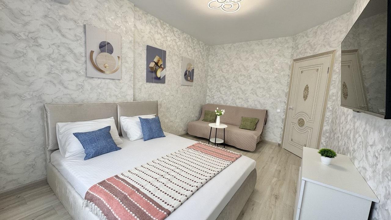 Real photos of Apartments in the center of Rostov-on-Don (on Voroshilovsky)