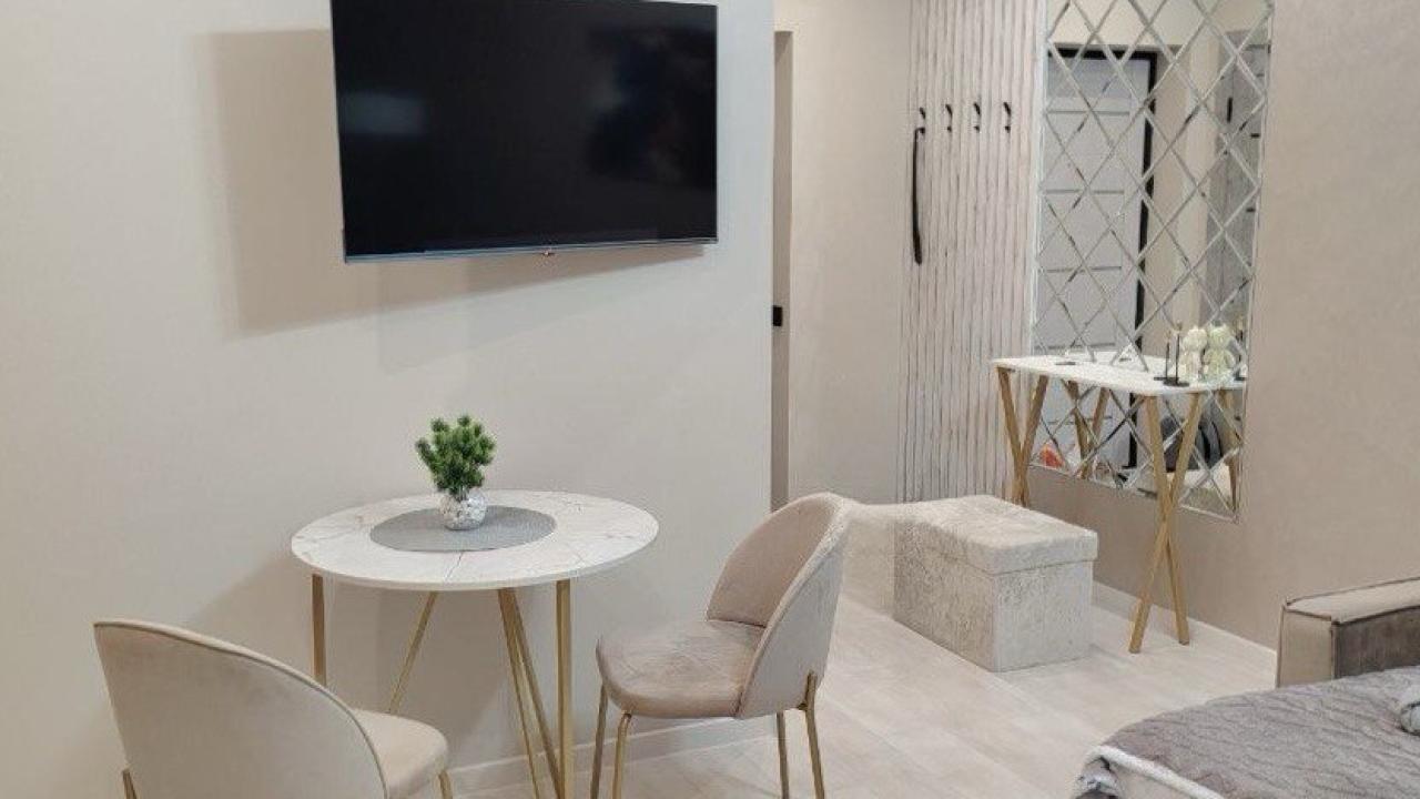 Real photos of Apartments for you on Igor Luchenka street