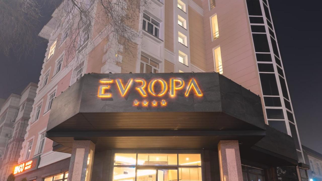 Real photos of Evropa