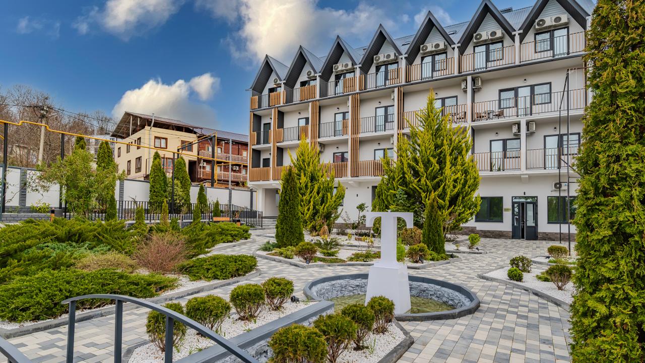 Реальные фото Космос Сочи Тиволи (Cosmos Smart Sochi Tivoli Hotel)