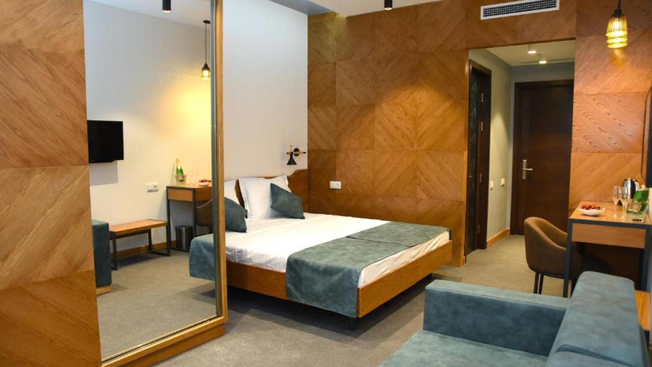 Реальные фото R&R INN (АР енд АР Инн)